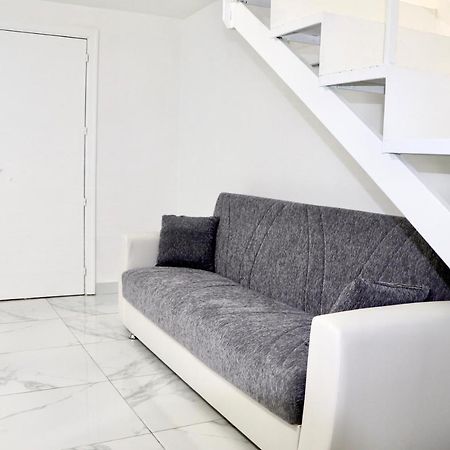 House Relax Apartment Centro Di Napoli Zewnętrze zdjęcie