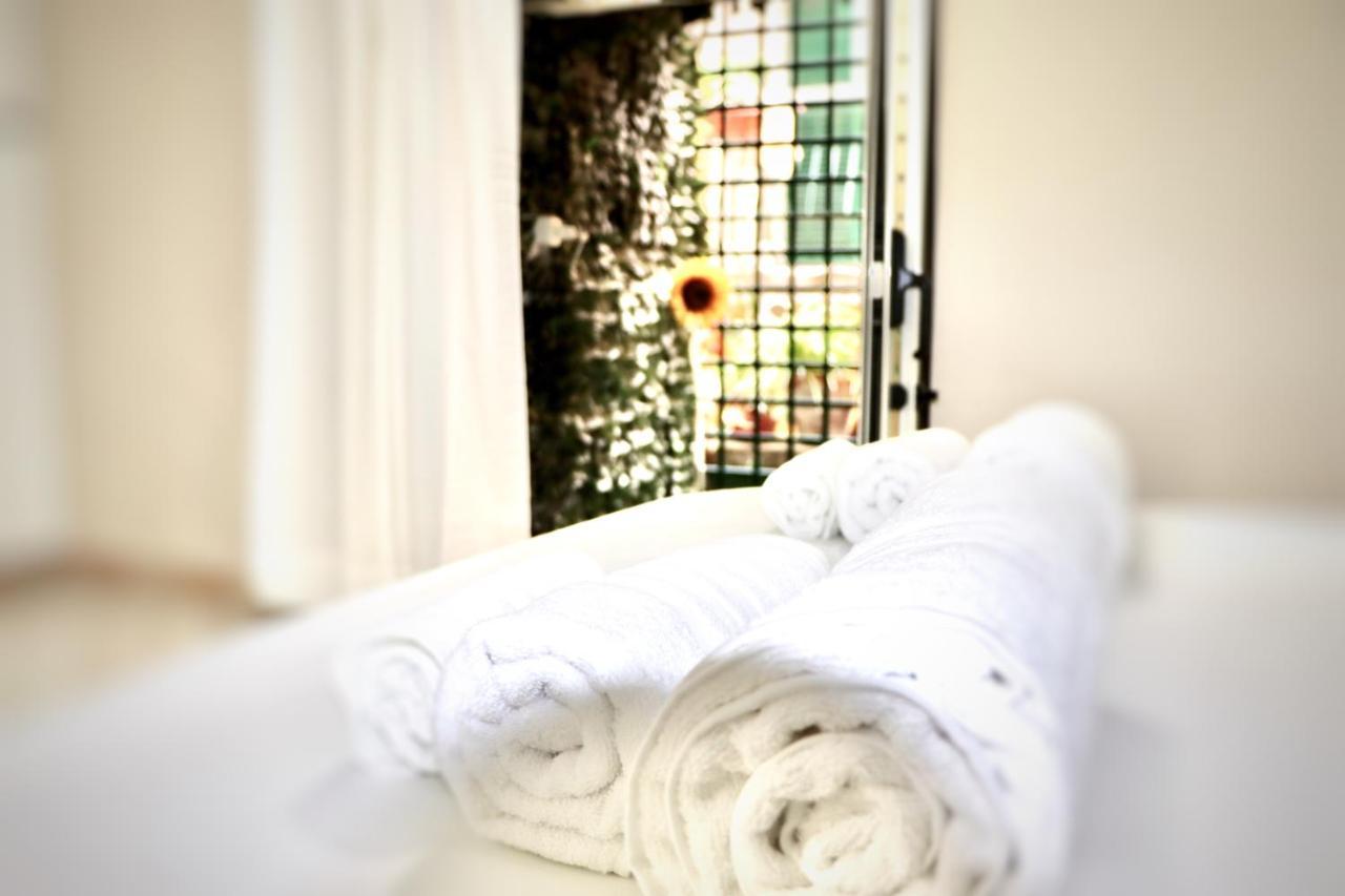 House Relax Apartment Centro Di Napoli Zewnętrze zdjęcie